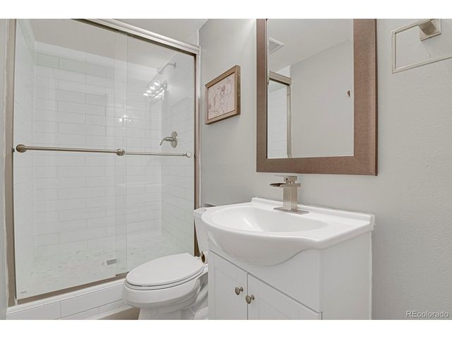 16 S Amherst St, Castle Rock, CO 80104