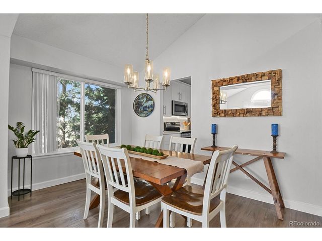 16 S Amherst St, Castle Rock, CO 80104