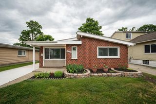 23723 Reynolds Avenue, Hazel Park, MI 48030