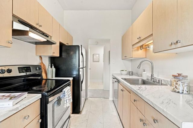 1170 Foster City Boulevard 308, Foster City, CA 94404