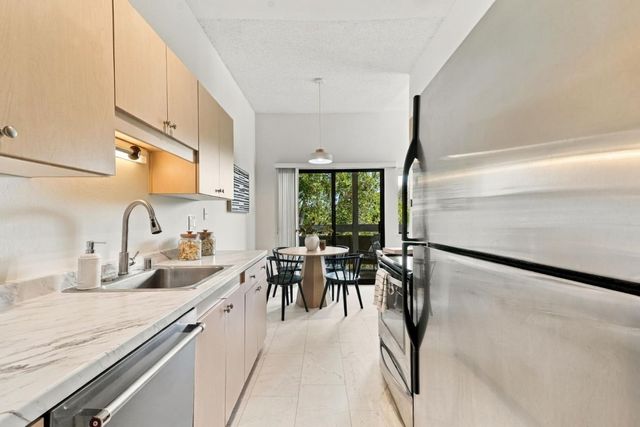 1170 Foster City Boulevard 308, Foster City, CA 94404