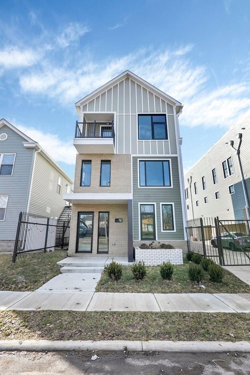 357 Frebis Avenue, 10, Columbus, OH 43206