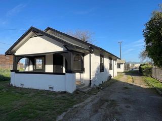 739 Pine Drive, Hollister, CA 95023