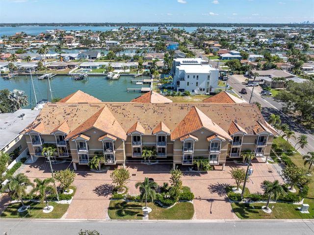 300 CAPRI BOULEVARD 6, Treasure Island, FL 33706