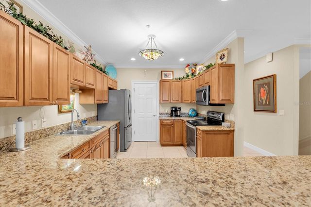 300 CAPRI BOULEVARD 6, Treasure Island, FL 33706