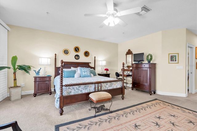 300 CAPRI BOULEVARD 6, Treasure Island, FL 33706