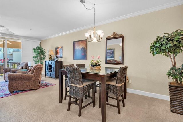 300 CAPRI BOULEVARD 6, Treasure Island, FL 33706