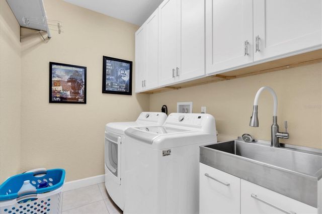 300 CAPRI BOULEVARD 6, Treasure Island, FL 33706