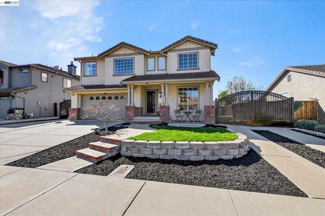 1426 Jayhawk Ln, Livermore, CA 94551