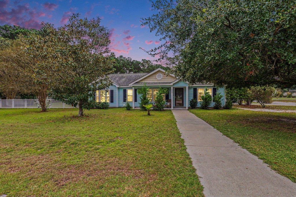 1083 Courtyard Dr., Conway, SC 29526 — exterior
