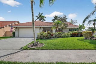 5875 Sun Pointe Circle, Boynton Beach, FL 33437