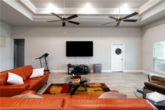 2145 Philsdale Lane, Semmes, AL 36575