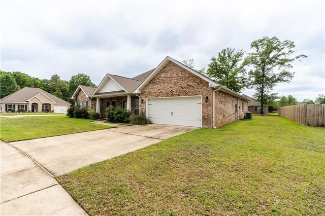 2145 Philsdale Lane, Semmes, AL 36575