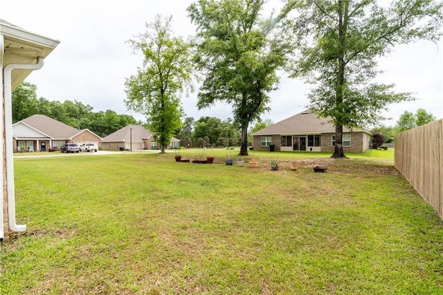 2145 Philsdale Lane, Semmes, AL 36575