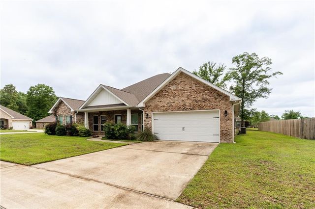 2145 Philsdale Lane, Semmes, AL 36575