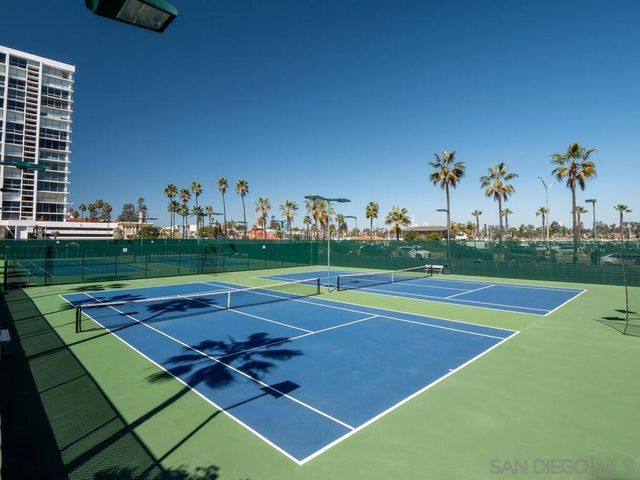 1720 Avenida del Mundo 1601, Coronado, CA 92118