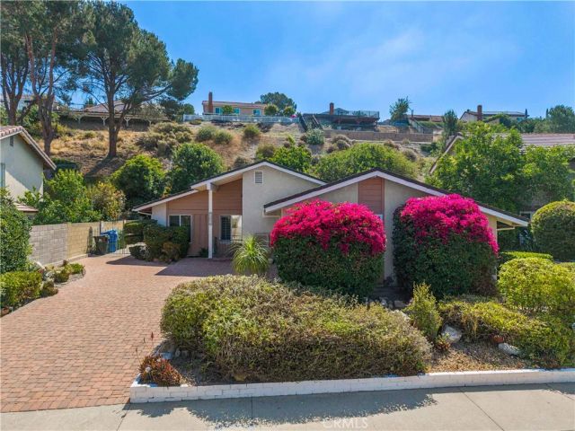 11500 Yolanda, Porter Ranch, CA 91326