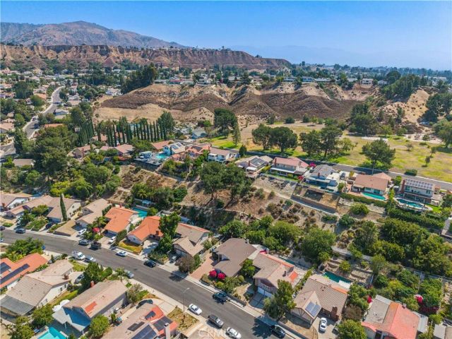 11500 Yolanda, Porter Ranch, CA 91326