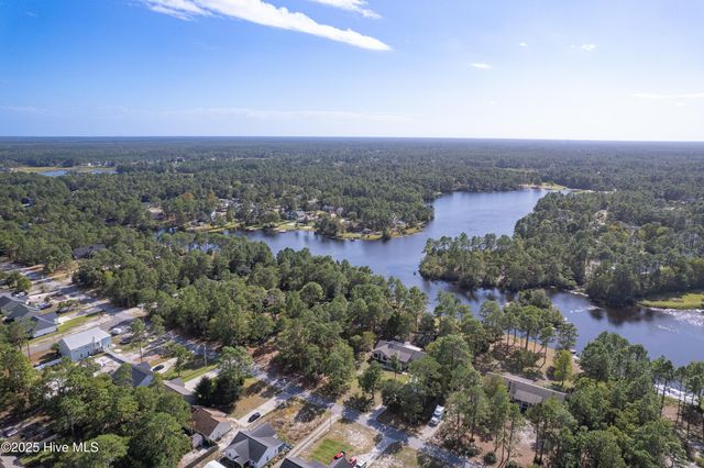 241 Ash Road, Southport, NC 28461