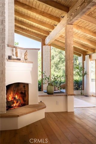 3620 River Farm Drive, Westlake Village, CA 91361