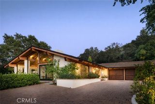 3620 River Farm Drive, Westlake Village, CA 91361