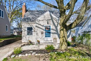 1233 Diamond Avenue Ne, City Of Grand Rapids, MI 49505