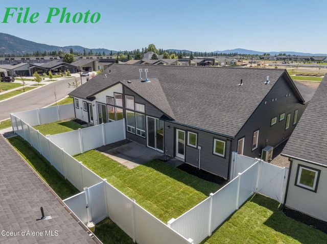 7793 N Mocha Lp, Coeur D'alene, ID 83815