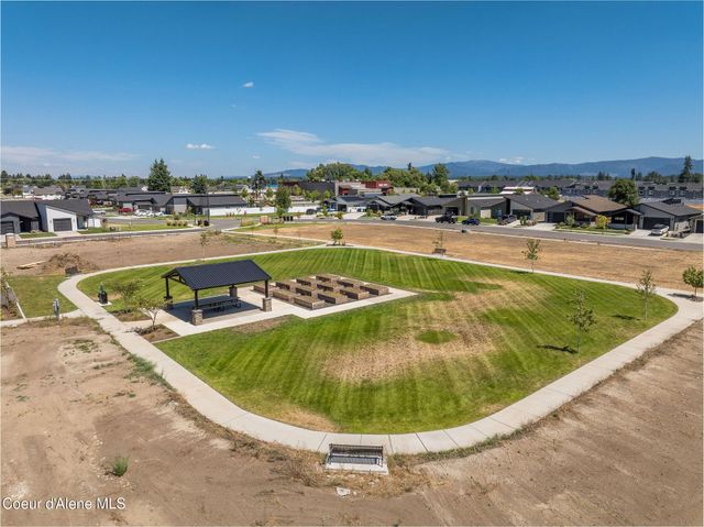 7793 N Mocha Lp, Coeur D'alene, ID 83815