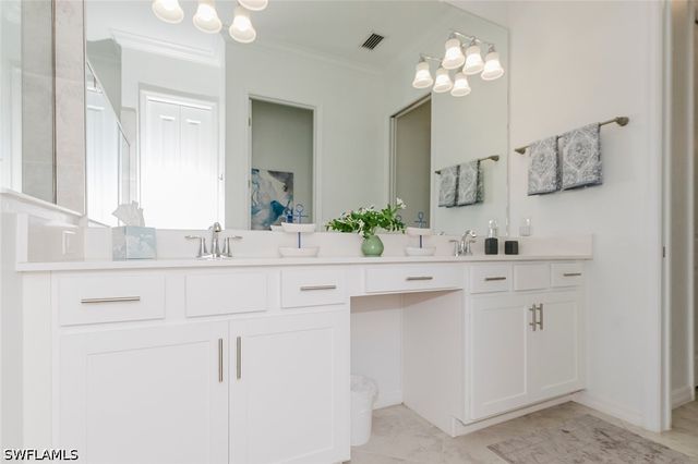 5938 Berwick LN, Ave Maria, FL 34142