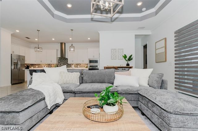 5938 Berwick LN, Ave Maria, FL 34142