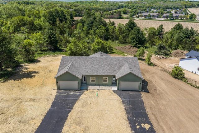 408 mine Road, Baraboo, WI 53913