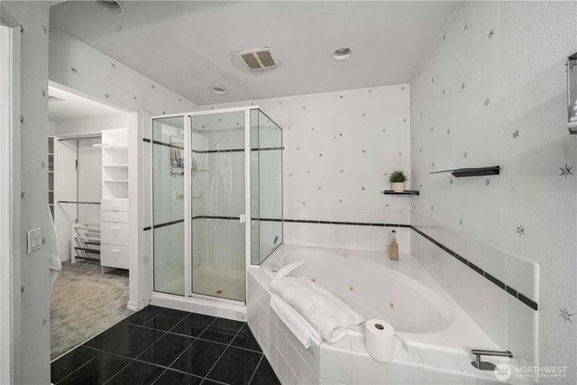 13658 NE 126th Place, Kirkland, WA 98034