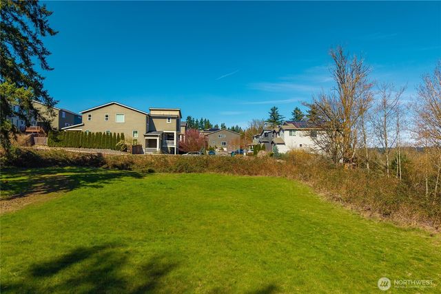 13658 NE 126th Place, Kirkland, WA 98034