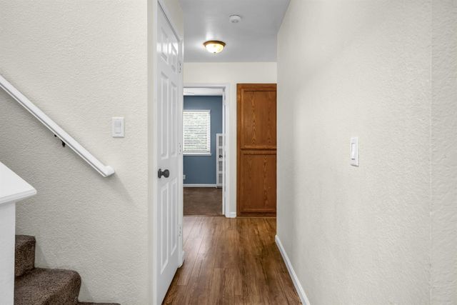 2894 Clemson Dr, Cameron Park, CA 95682