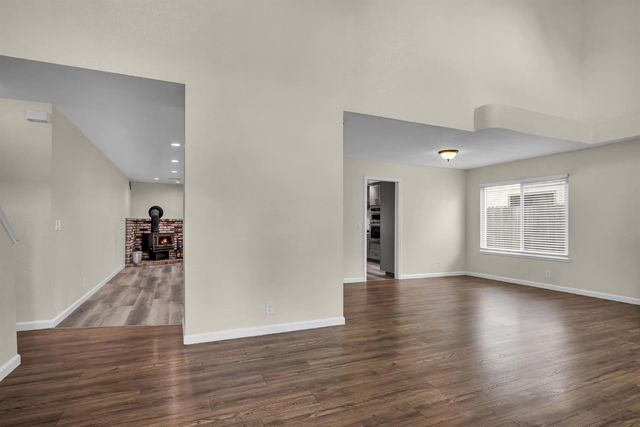 2894 Clemson Dr, Cameron Park, CA 95682