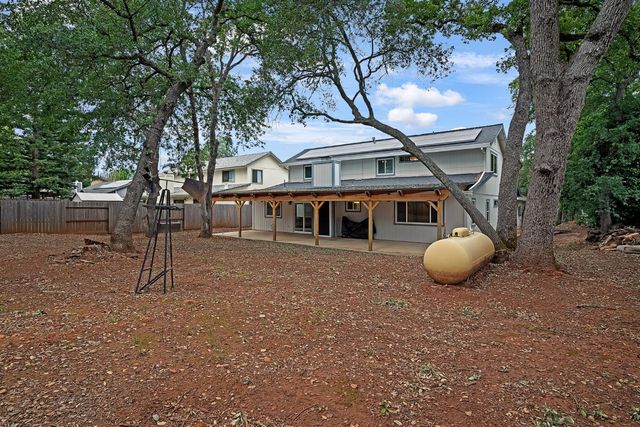 2894 Clemson Dr, Cameron Park, CA 95682