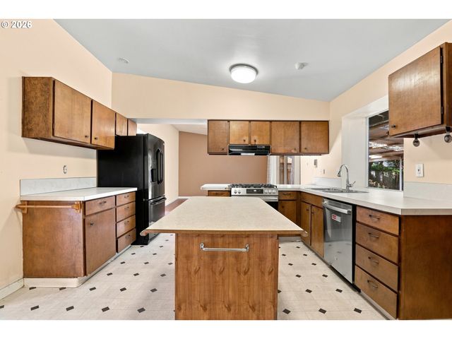 11015 Se 54TH Pl, Milwaukie, OR 97222
