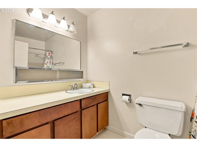 11015 Se 54TH Pl, Milwaukie, OR 97222