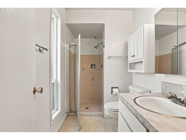 11015 Se 54TH Pl, Milwaukie, OR 97222