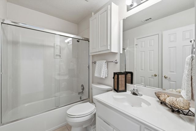 3201 Shadow Wood Circle, Highland Village, TX 75077