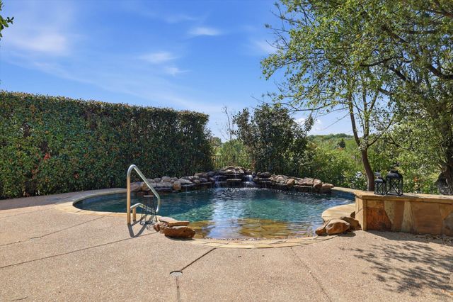 3201 Shadow Wood Circle, Highland Village, TX 75077