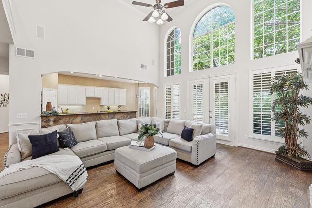 3201 Shadow Wood Circle, Highland Village, TX 75077