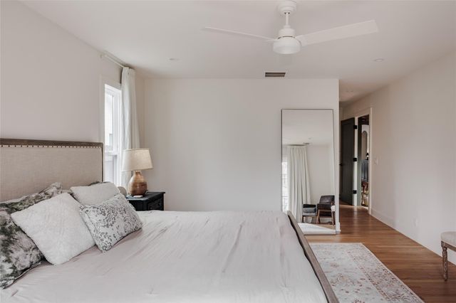 2613 E 2nd ST, Austin, TX 78702