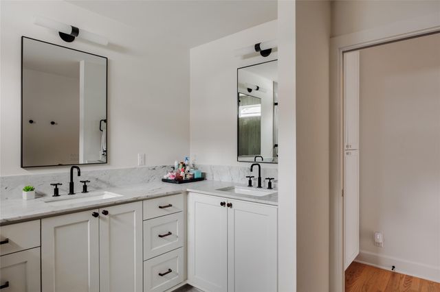 2613 E 2nd ST, Austin, TX 78702