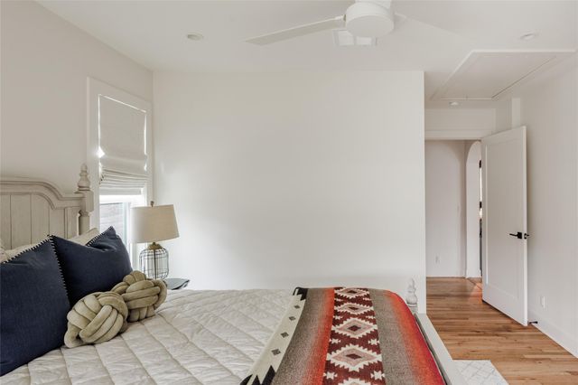 2613 E 2nd ST, Austin, TX 78702