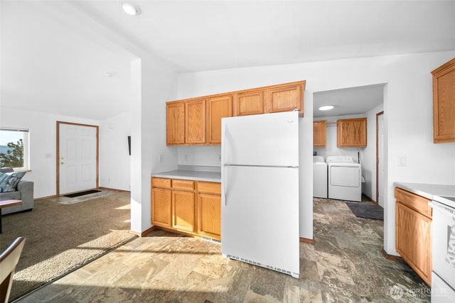 565 Boyd Loop Rd, Manson, WA 98831