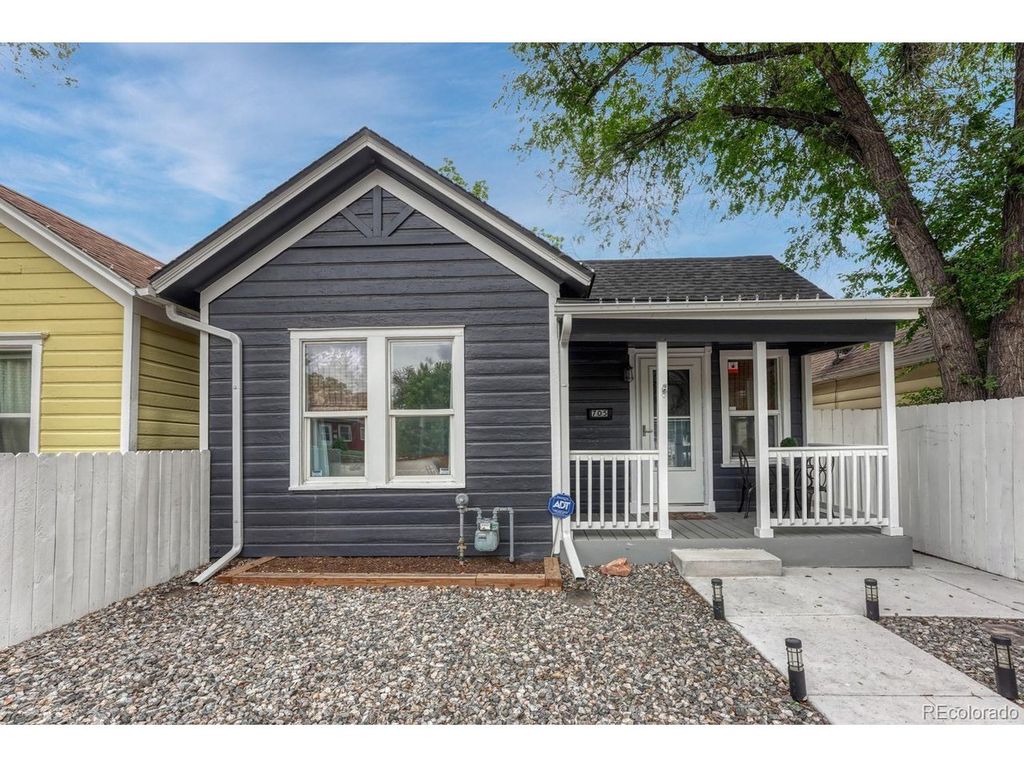 705 N Corona St, Colorado Springs, CO 80903