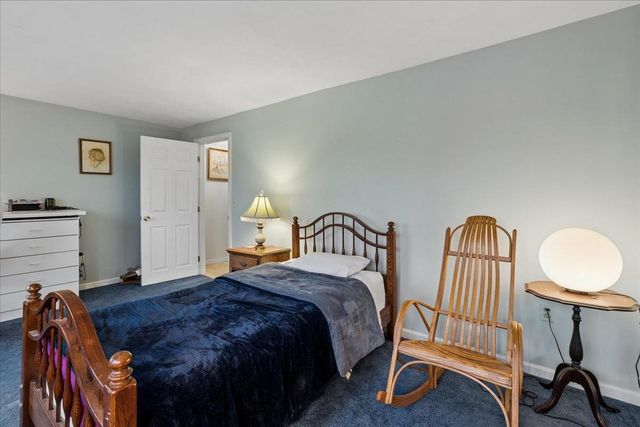 20 Vanden Road, Merrimack, NH 03054