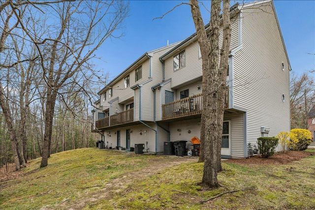 20 Vanden Road, Merrimack, NH 03054