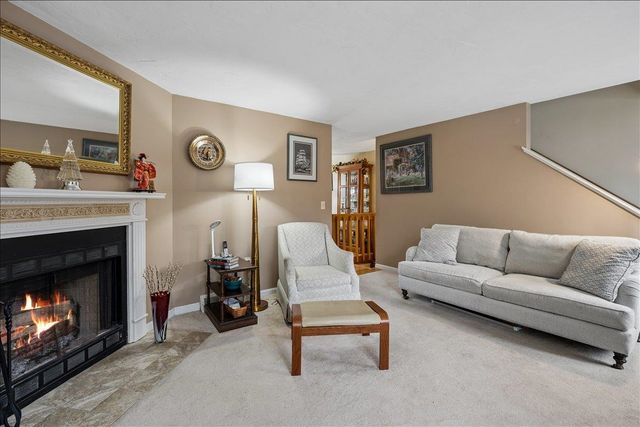 20 Vanden Road, Merrimack, NH 03054
